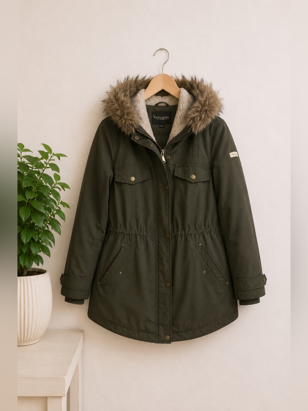 Koolaburra by UGG Women's Parka Winter Jacket Sz S Sherpa Bib Faux Fur Trim Cozy